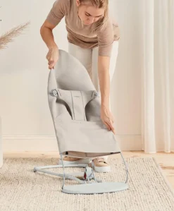 BabyBjörn Baby Bouncer and Toy Bar – Light Beige