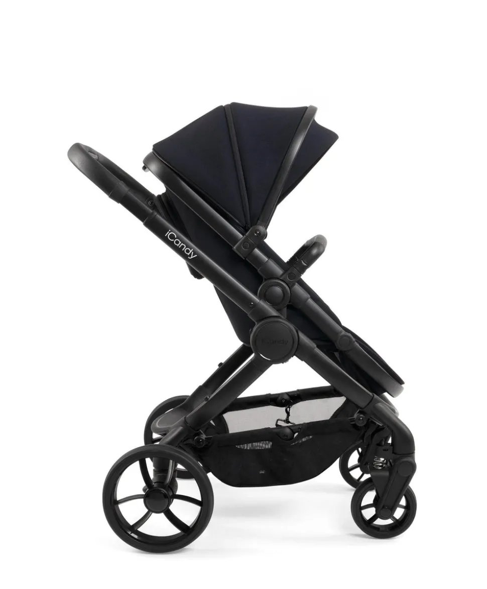 iCandy Peach 7 Complete Pushchair Bundle - Black