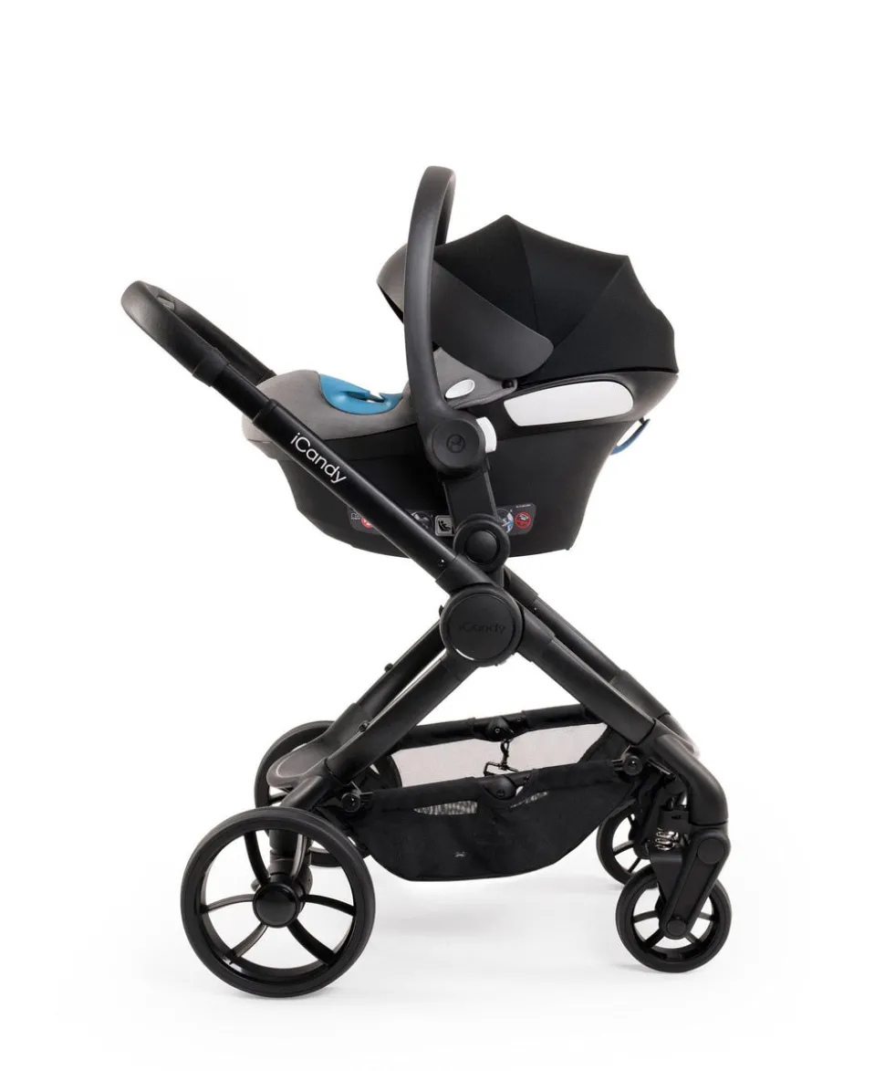 iCandy Peach 7 Complete Pushchair Bundle - Black