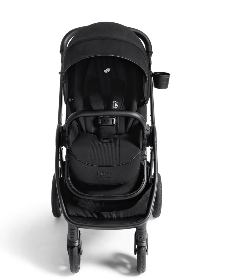 Joie finiti 4in1 Signature Pushchair & Joie Ramble XL Signature Carrycot Bundle- Eclipse