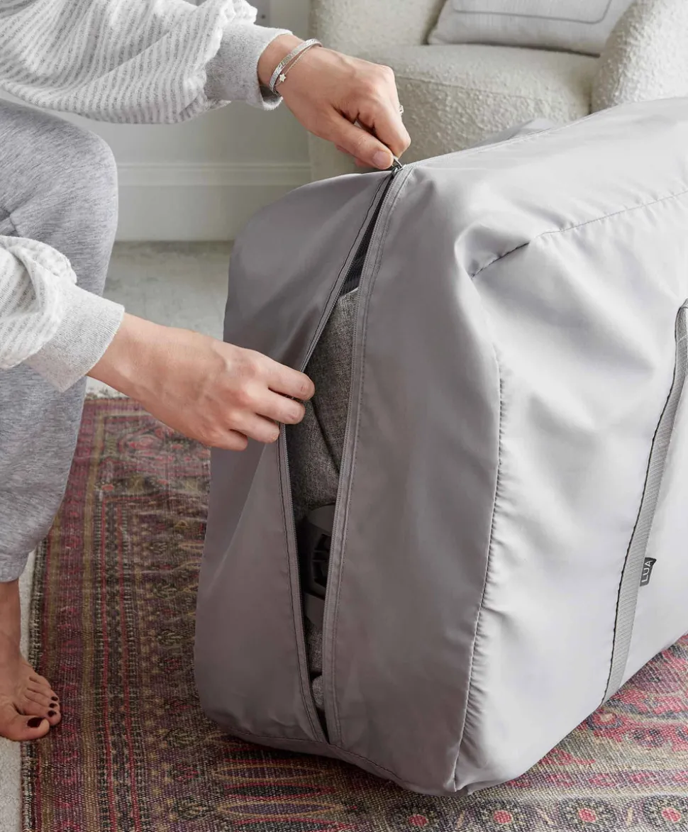 Lua Bedside Crib and Sheet Bundle - Grey/White