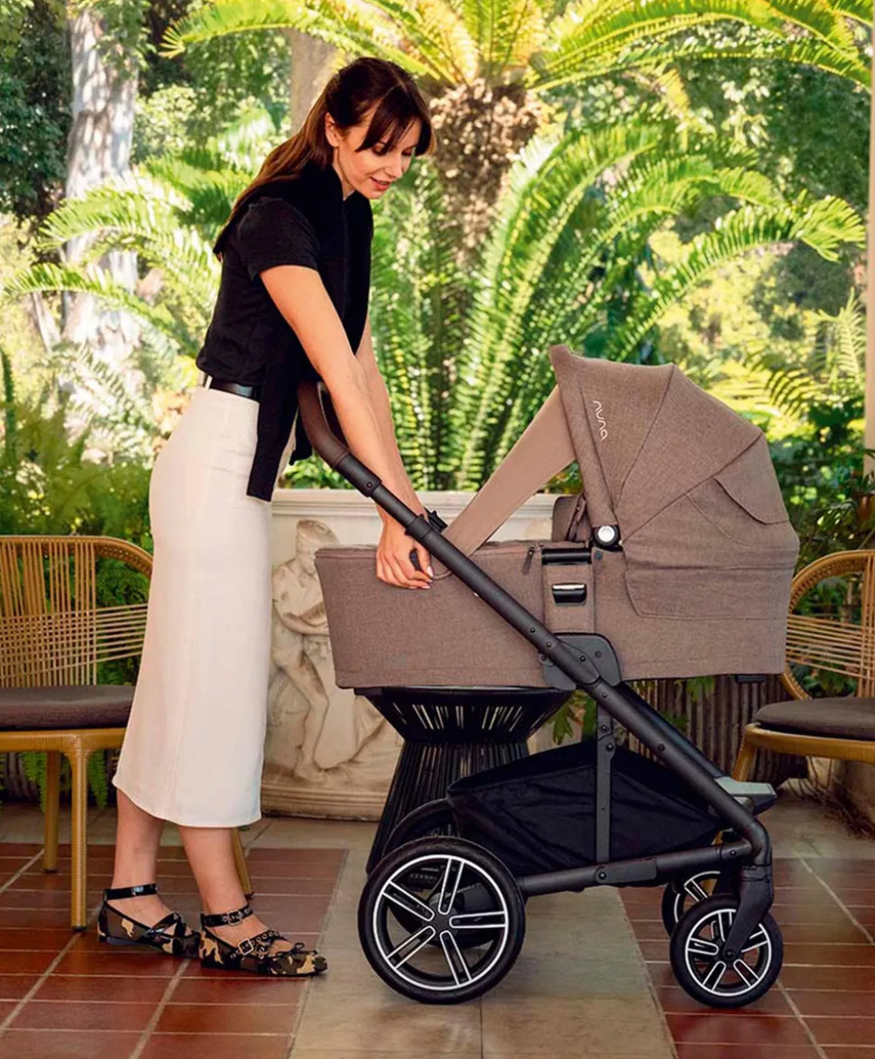 Nuna MIXX Next Urbn Bundle with PIPA Urbn Car Seat - Biscotti
