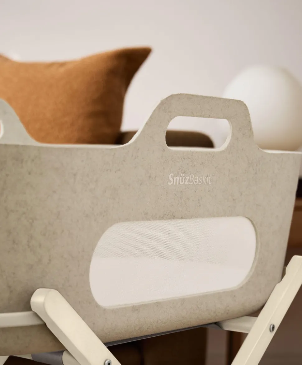 SnuzBaskit Barley Moses Basket & Cashmere Stand - Barley/Cashmere