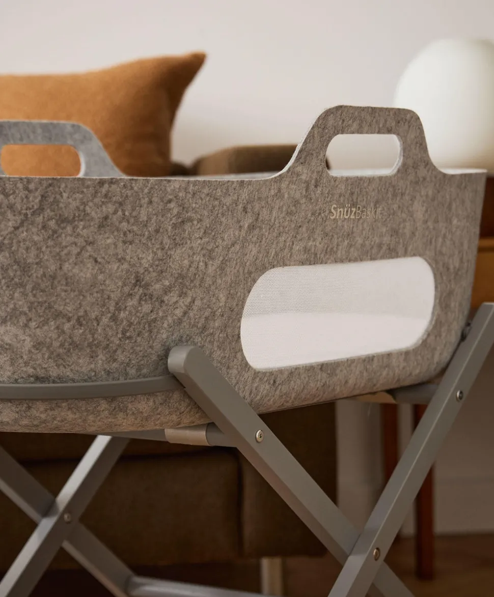 SnuzBaskit Moses Basket & Stand - Light Grey/Dove