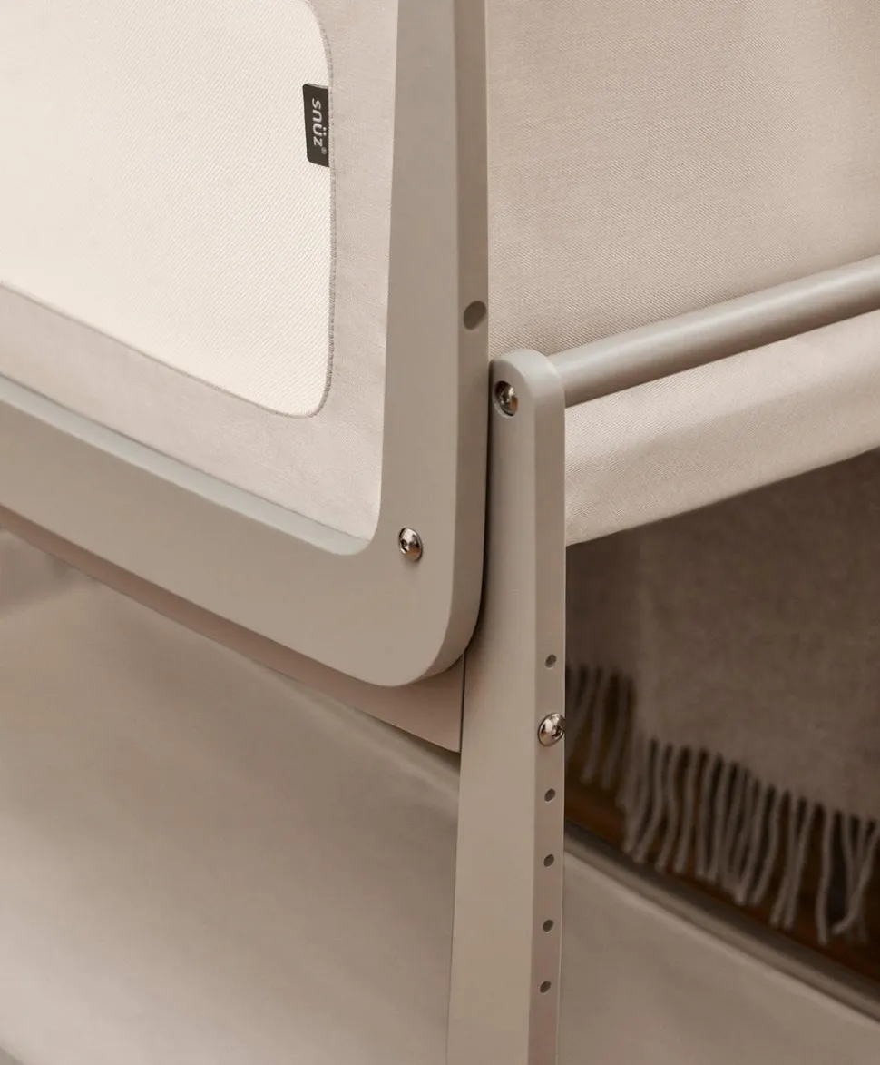 SnuzPod 5 Bedside Crib - Pebble