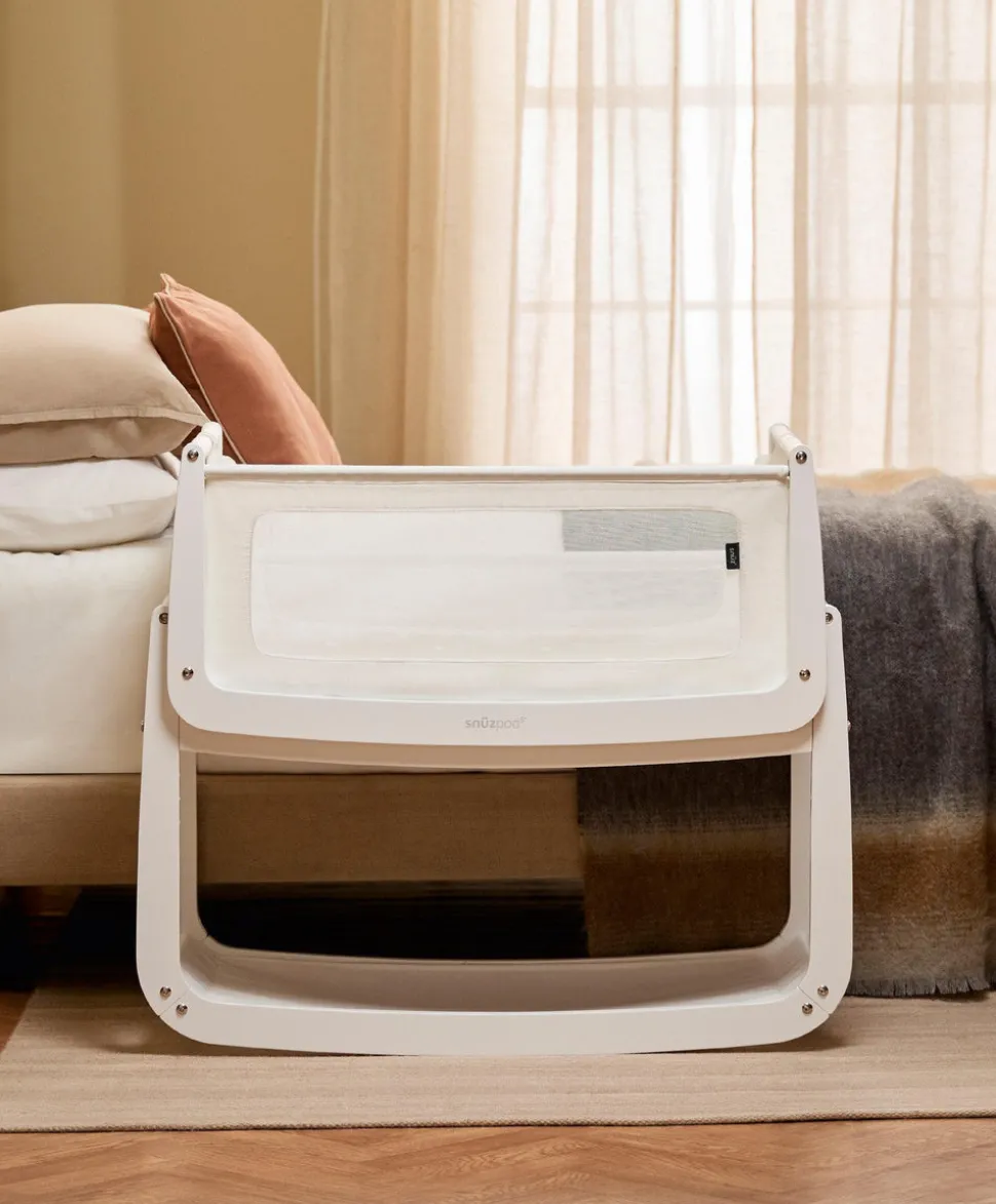 SnuzPod 5 Bedside Crib - White