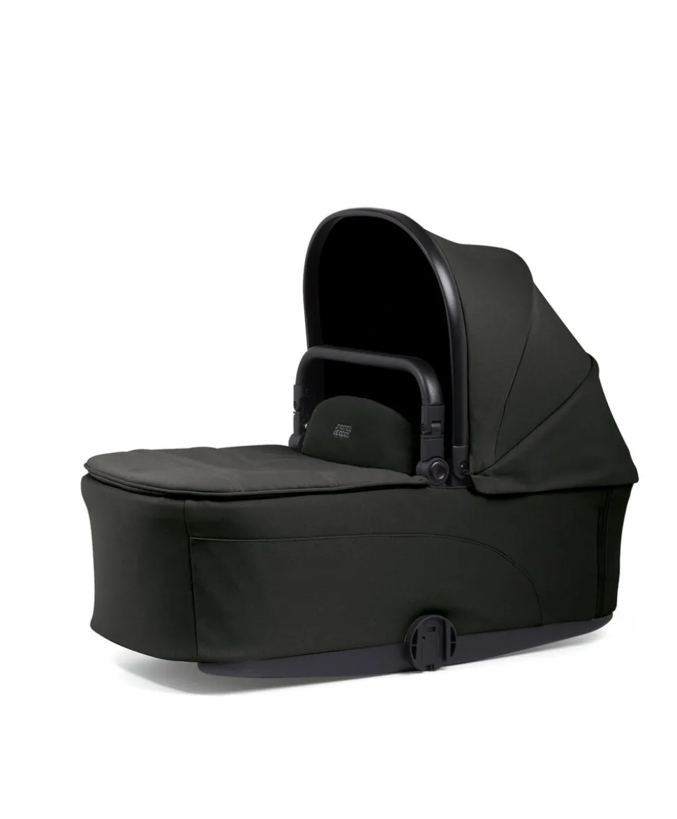 Vardo Pushchair Bundle with Cybex Cloud T Car Seat (8 Pieces) - Noir