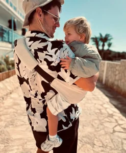 Wildride Toddler Carrier - Sand